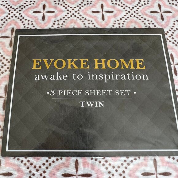 Evoke Home Awake To Inspiration Pink Twin 3 piece Size Sheet Set  Microfiber GEO - Picture 2 of 12